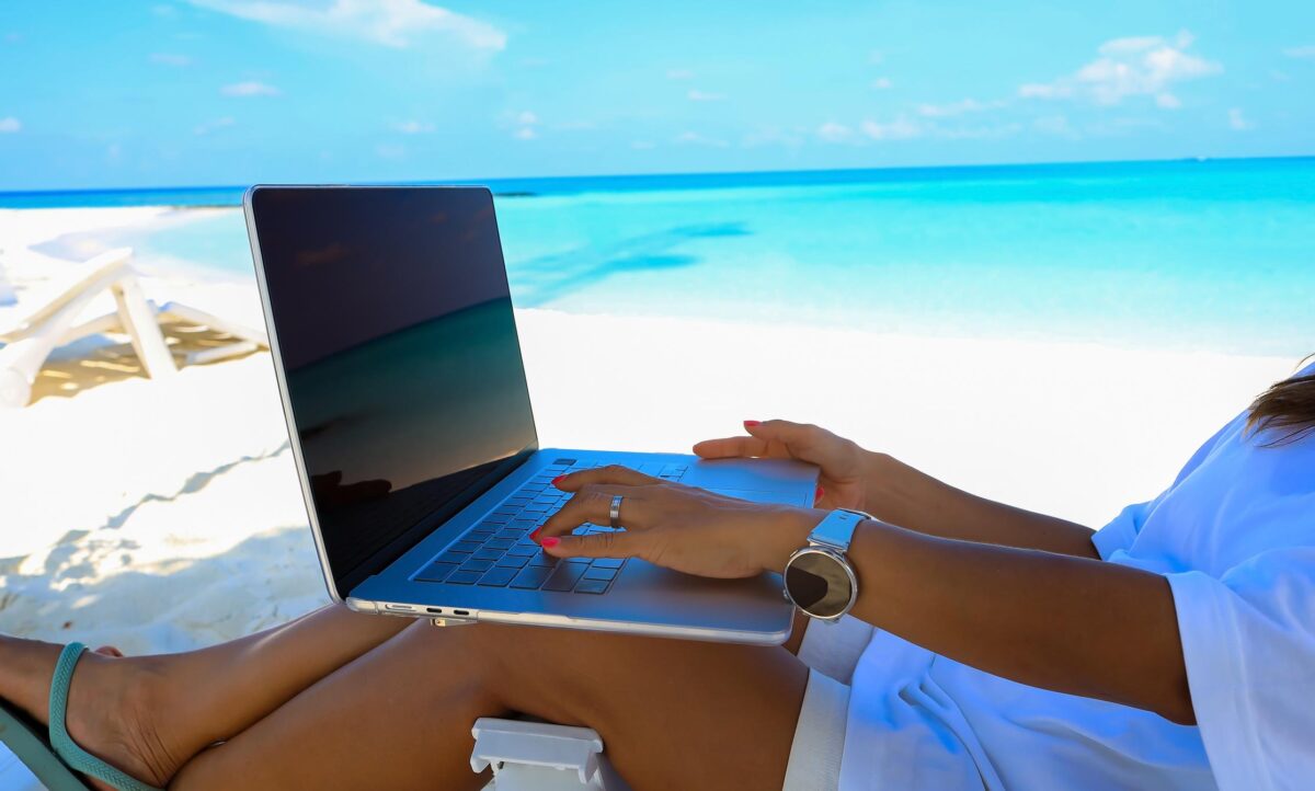 Bountiful Full-Time Travel on a Budget: Smart Tips for 2025