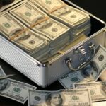build $100k investment portfolio growth chart