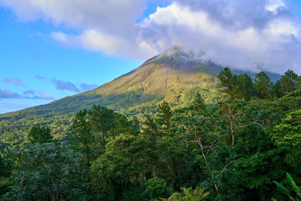 arenal volcano national park costa rica rainforest landscape